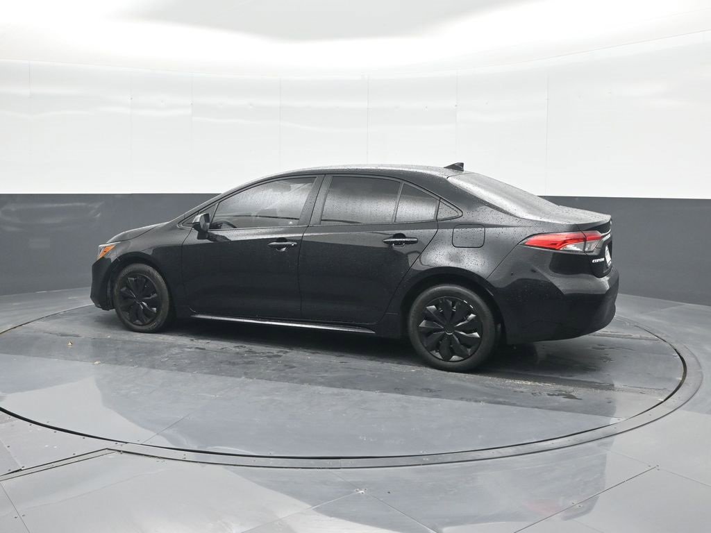 Used 2024 Toyota Corolla LE image 24