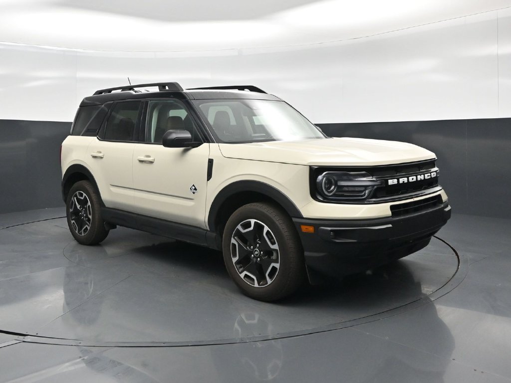 Certified 2024 Ford Bronco Sport Outer Banks AWD/4WD image 54