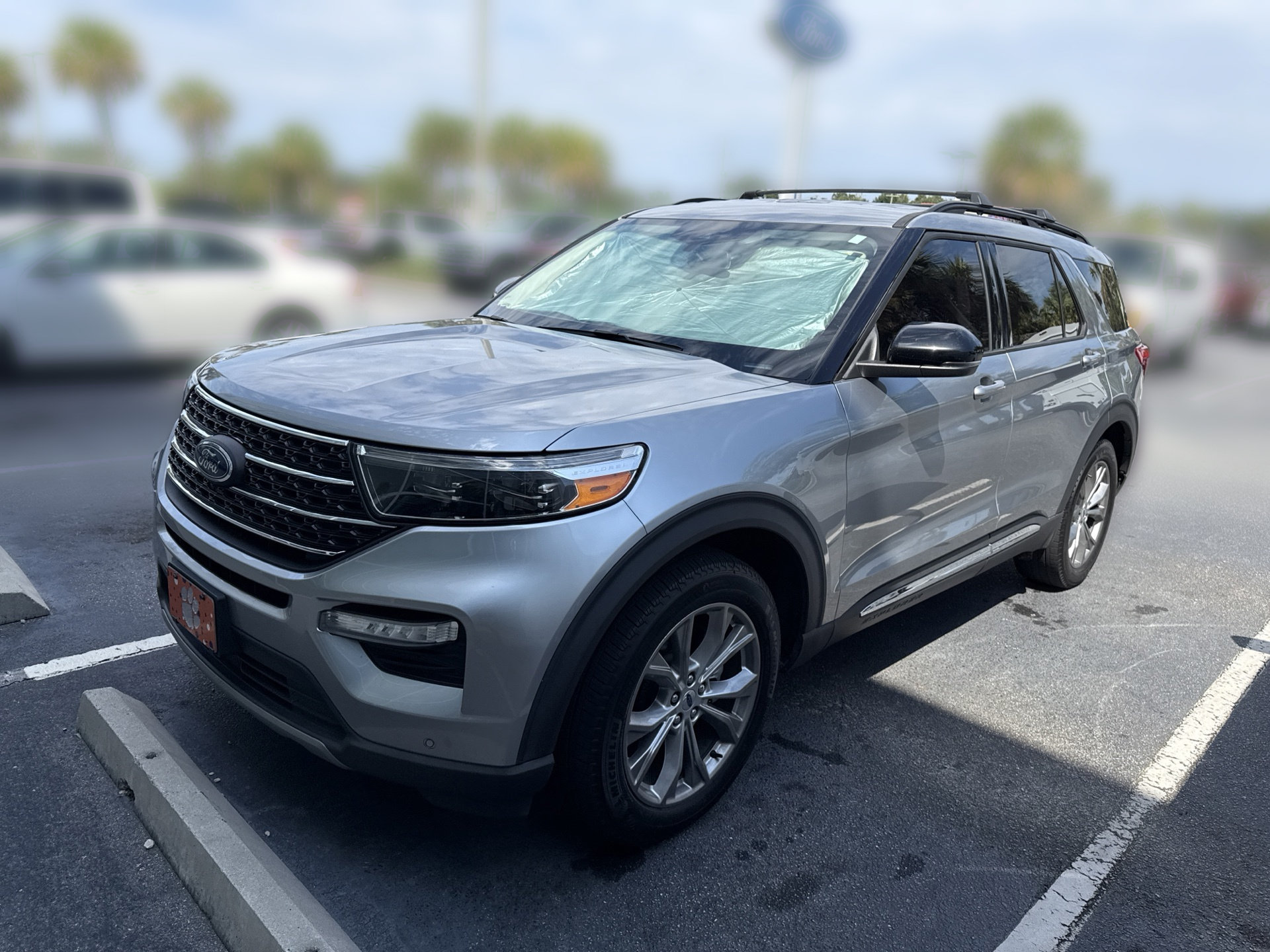Certified 2023 Ford Explorer XLT w/ Equipment Group 202A RWD image 8