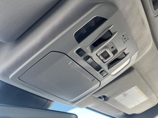 Used 2022 Toyota Highlander Limited image 22