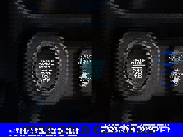 Certified 2025 Ford Maverick Lariat w/ Black Appearance Package image 27