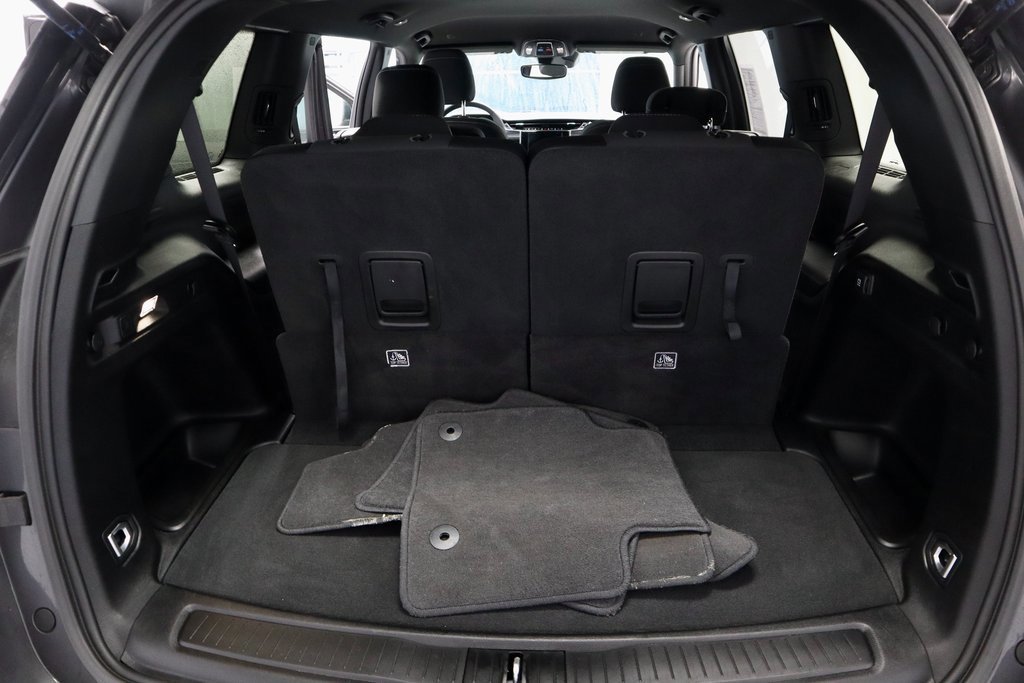 Used 2024 Jeep Grand Cherokee L Laredo image 13