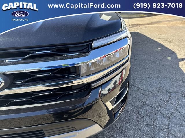 Certified 2024 Ford Expedition Limited image 11