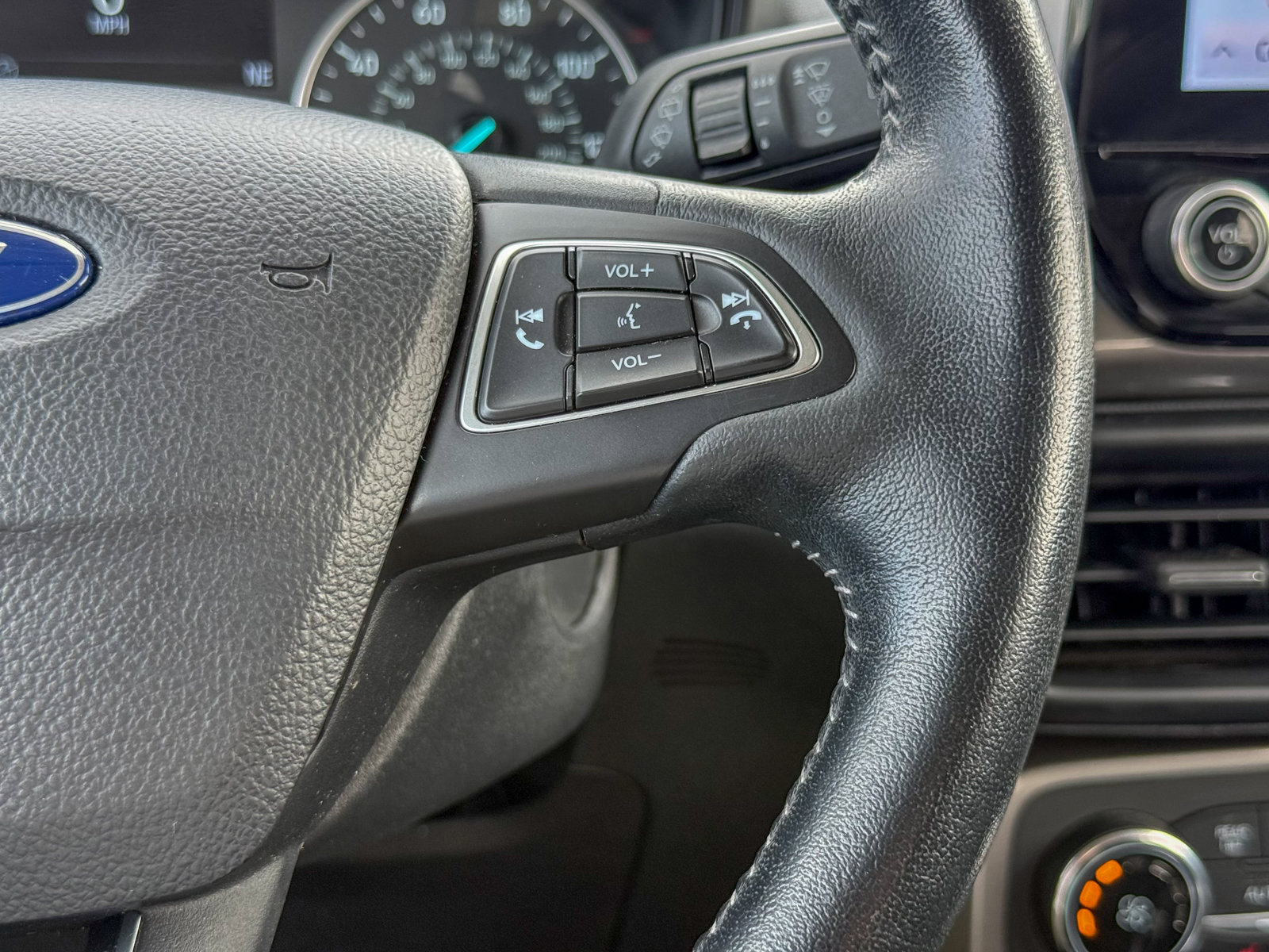 Certified 2020 Ford EcoSport SES AWD/4WD image 34