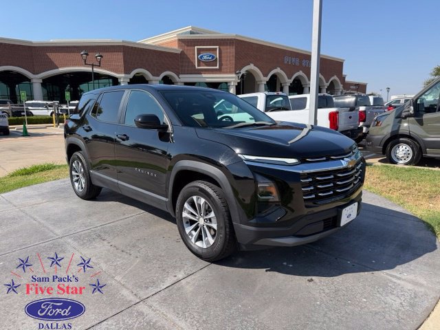 Used 2025 Chevrolet Equinox LT AWD/4WD image 1
