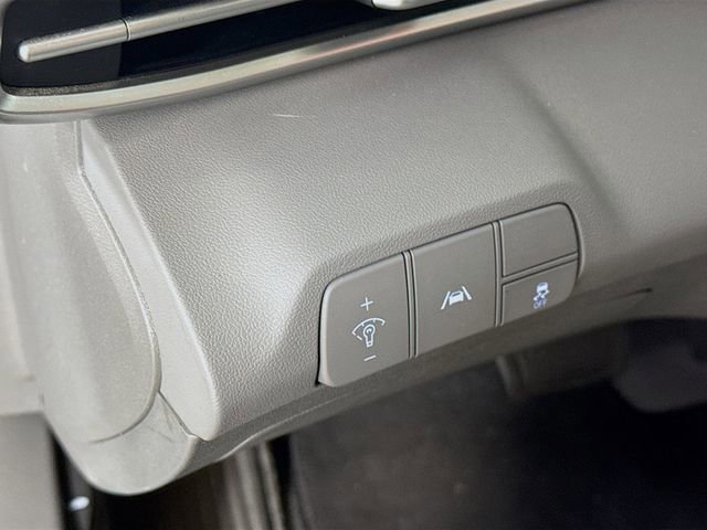 Used 2022 Hyundai Elantra SEL w/ Convenience + Premium Package image 12