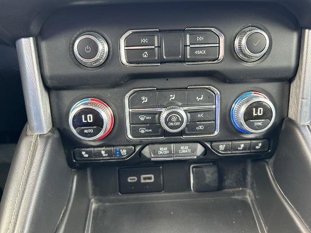 Used 2023 GMC Yukon XL SLT AWD/4WD image 12
