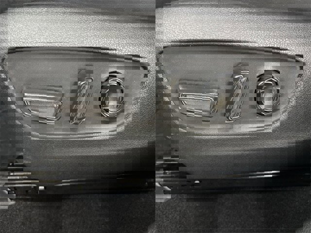 Used 2023 Toyota RAV4 XLE Premium image 4