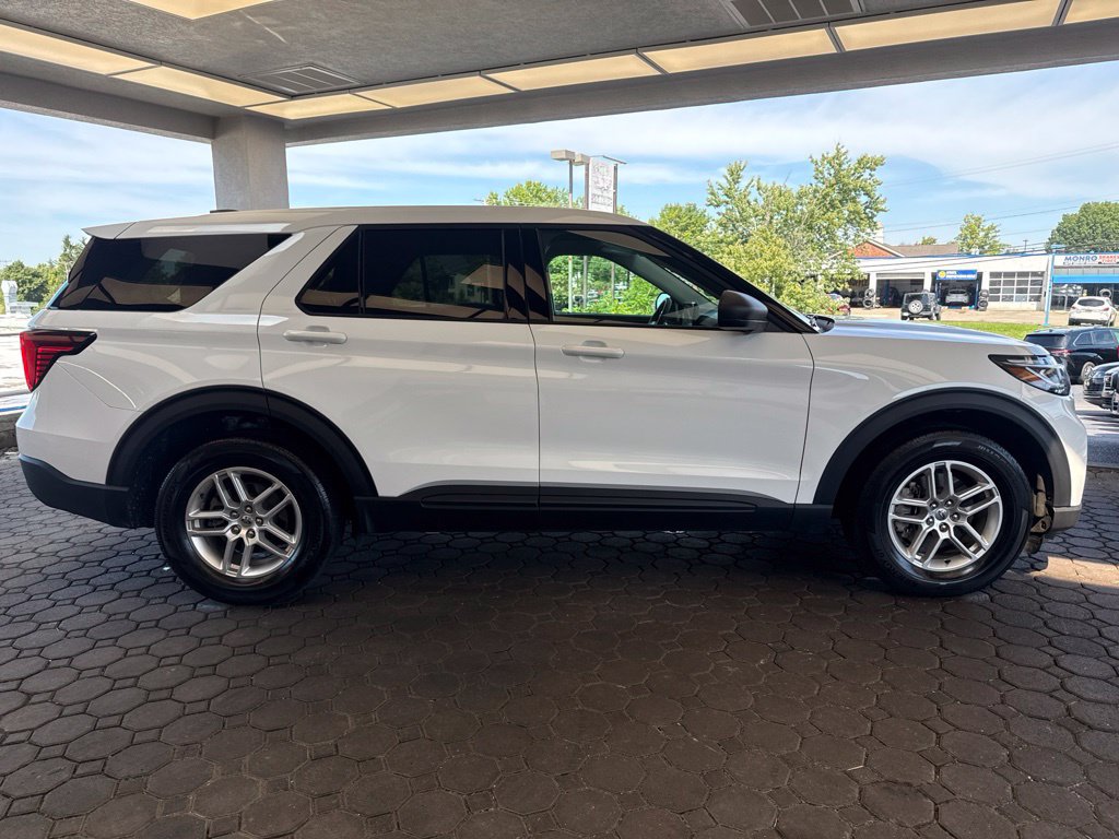 Certified 2026 Ford Explorer Active AWD/4WD image 5