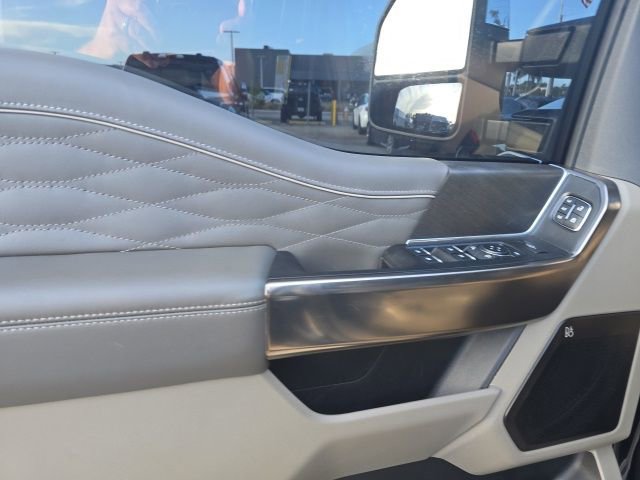 Certified 2026 Ford F350 Platinum w/ Platinum Plus Package image 11