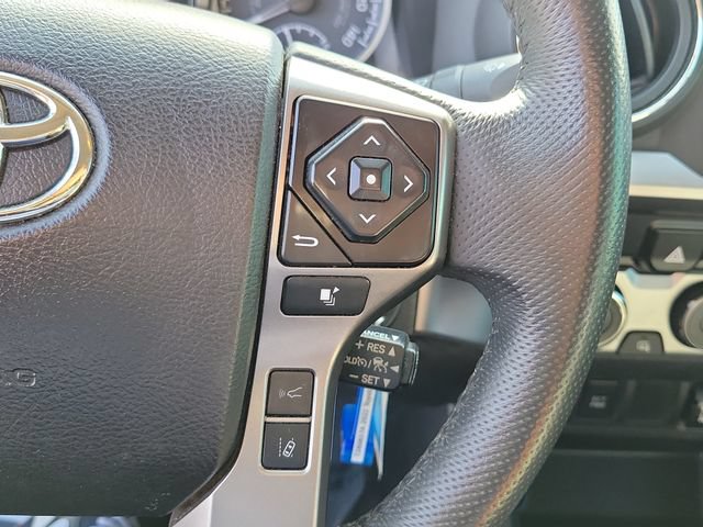 Used 2022 Toyota Tacoma SR5 AWD/4WD image 15
