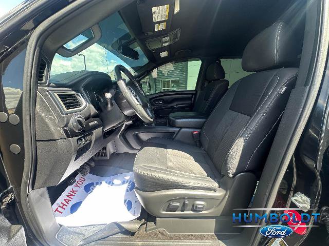 Used 2019 Nissan Titan SV w/ SV Convenience Package AWD/4WD image 13