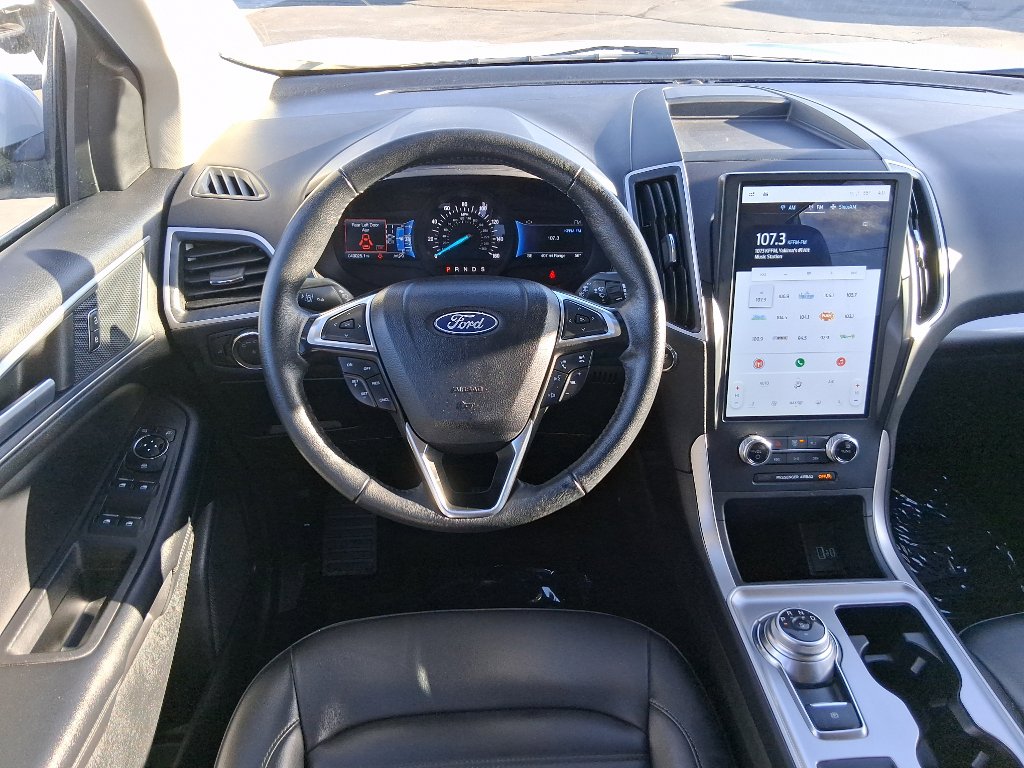 Certified 2024 Ford Edge SEL image 9