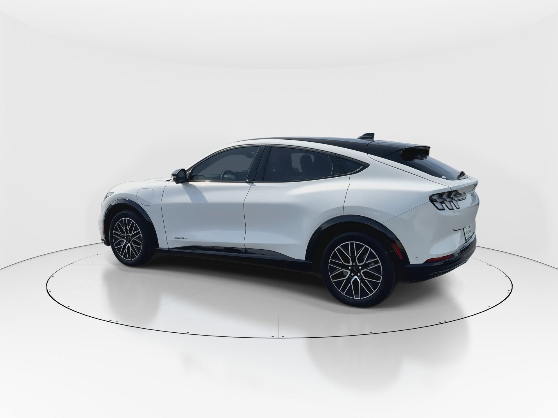 Certified 2024 Ford Mustang Mach-E Premium image 6