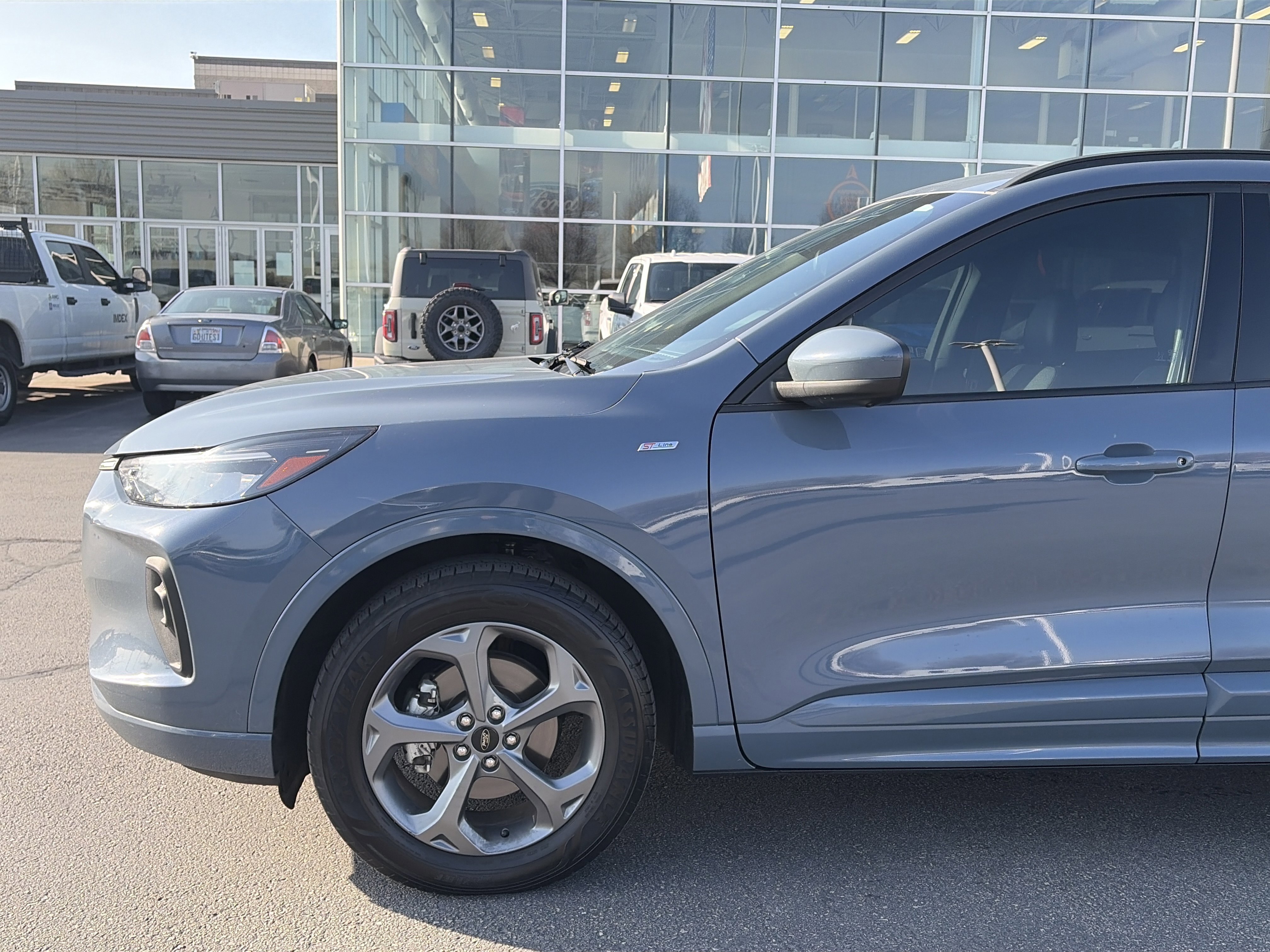 Certified 2023 Ford Escape ST-Line Select w/ Tech Pack #2 image 10