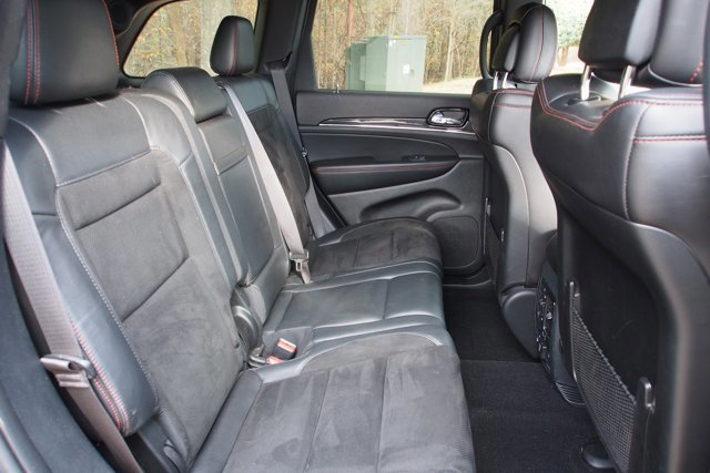 Used 2019 Jeep Grand Cherokee Trailhawk image 13