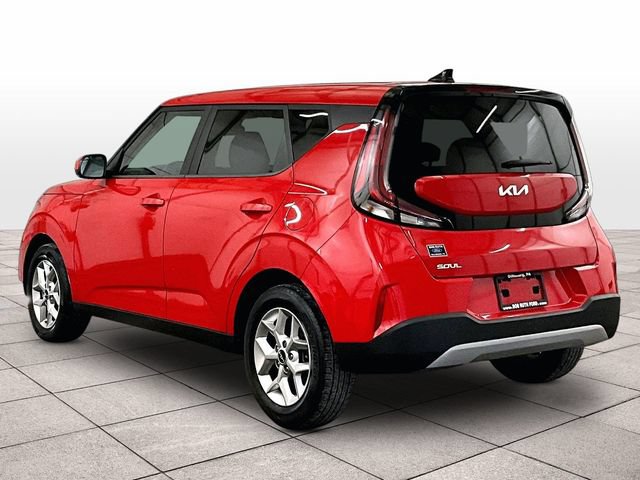 Used 2023 Kia Soul LX w/ LX Technology Package FWD image 10