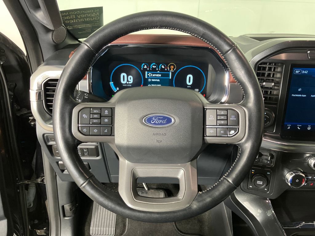 Certified 2022 Ford F150 Lariat w/ Equipment Group 502A High image 16