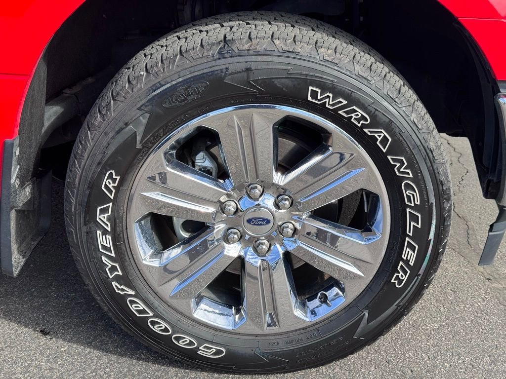 Certified 2019 Ford F150 XLT w/ Equipment Group 302A Luxury image 43