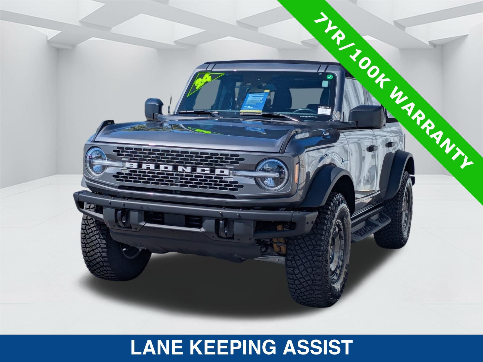 Certified 2024 Ford Bronco Badlands AWD/4WD image 8