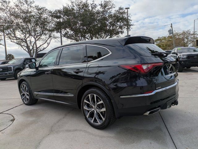 Used 2022 Acura MDX SH-AWD w/ Technology Package image 2