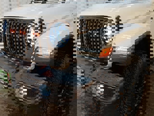 Used 2021 Jeep Wrangler Unlimited Sahara image 33