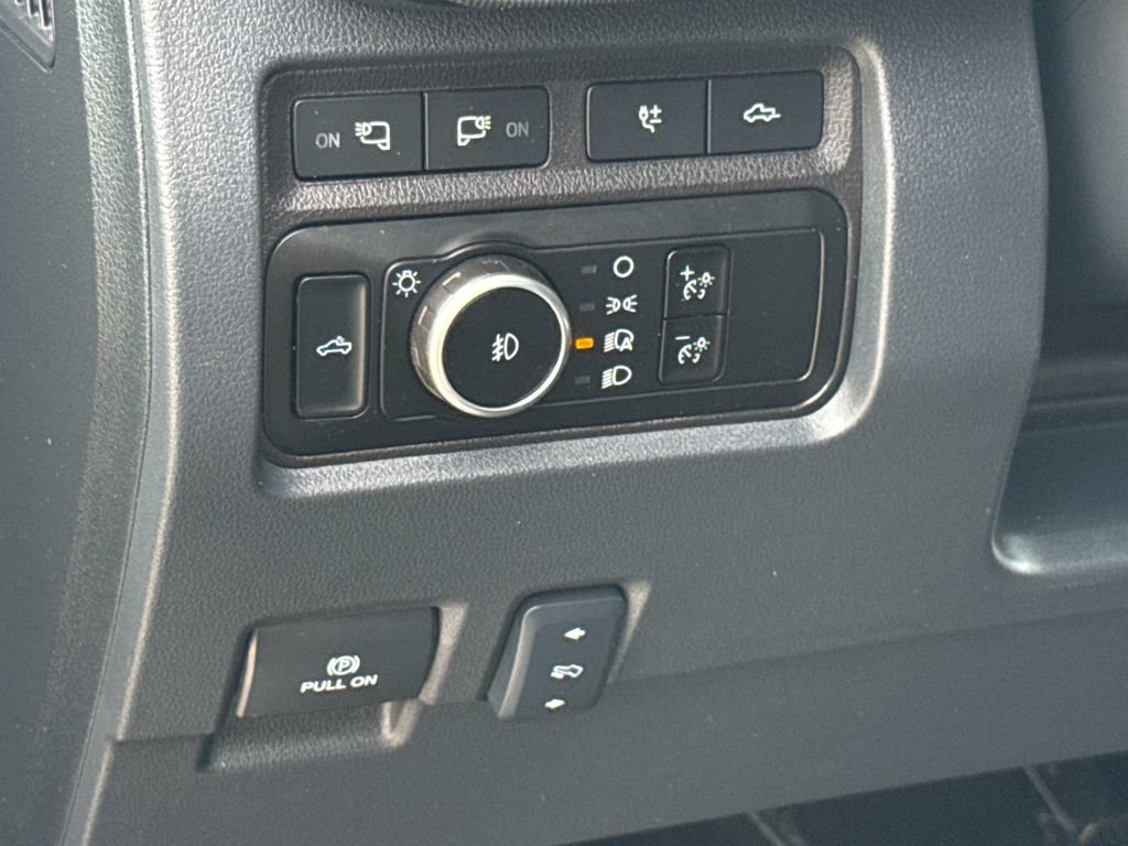 Certified 2024 Ford F250 Platinum AWD/4WD image 16