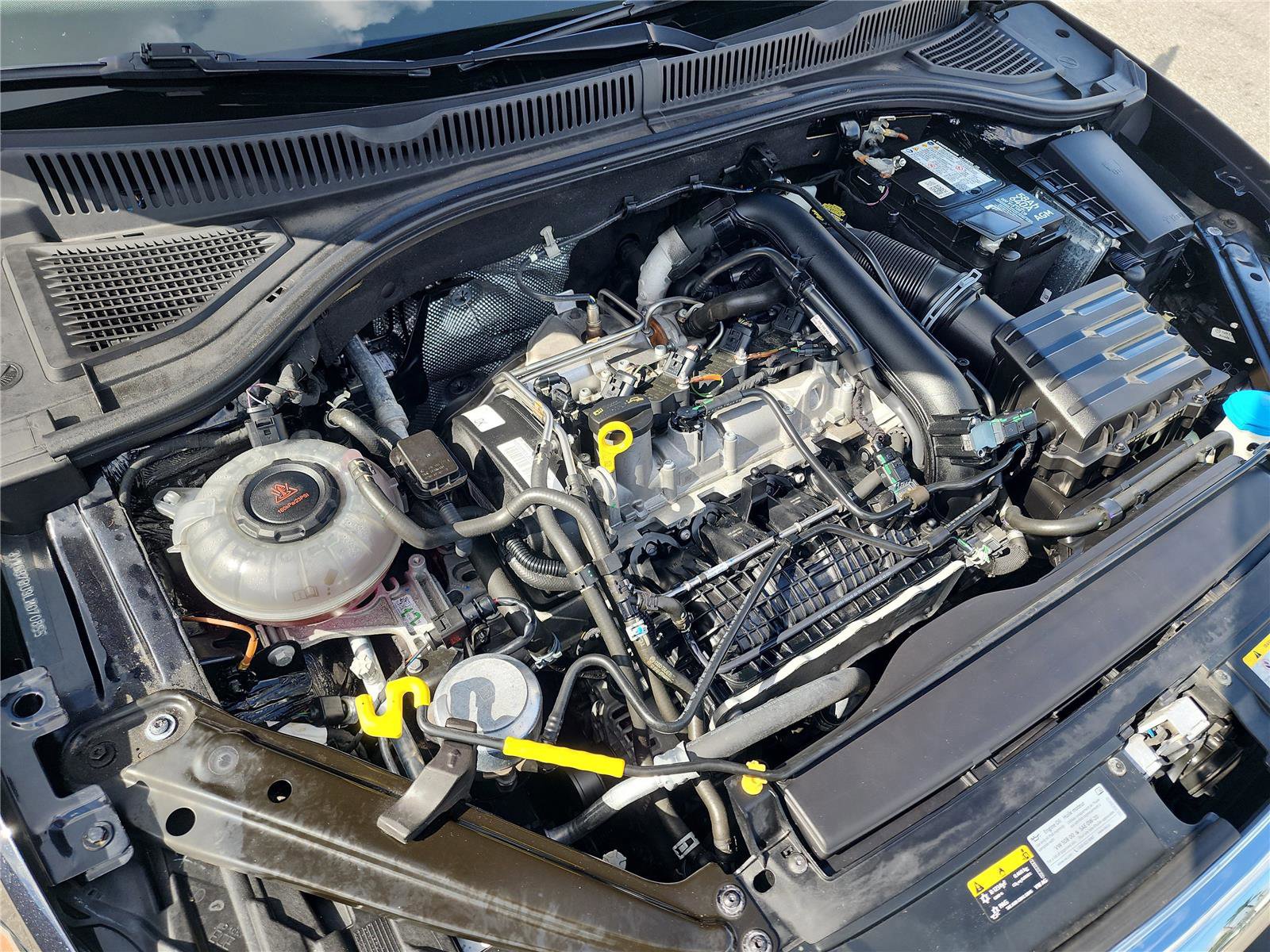 Used 2020 Volkswagen Jetta SEL Premium image 13