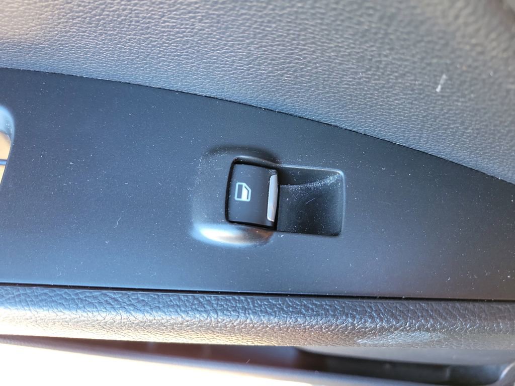 Certified 2018 Ford Fusion Energi Titanium image 14