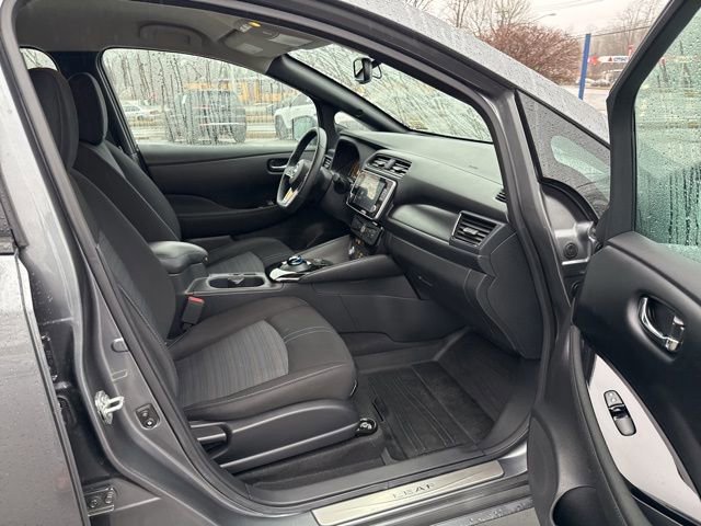 Used 2023 Nissan Leaf SV Plus FWD image 17