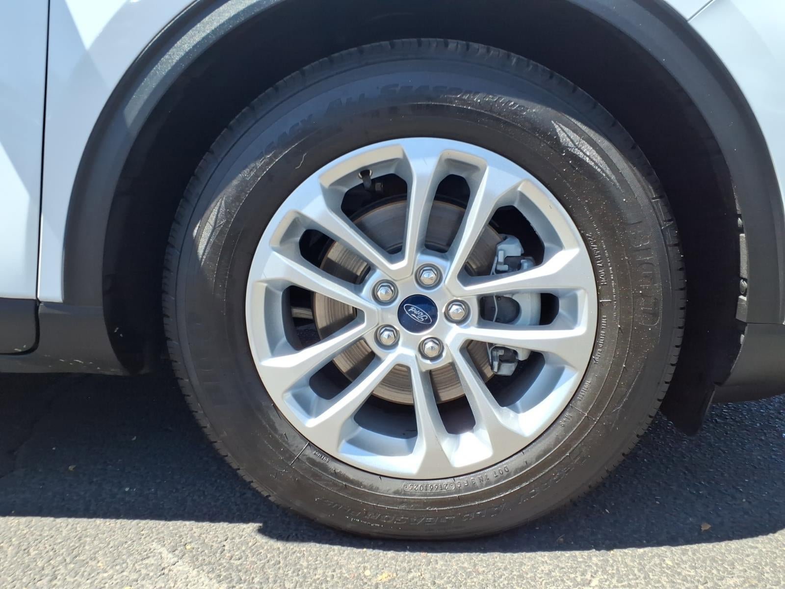Certified 2022 Ford Escape SE FWD image 9