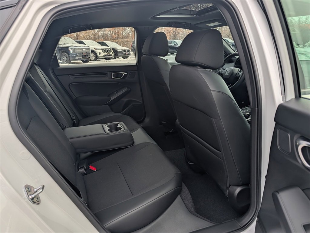 Used 2025 Honda Civic Sport image 9