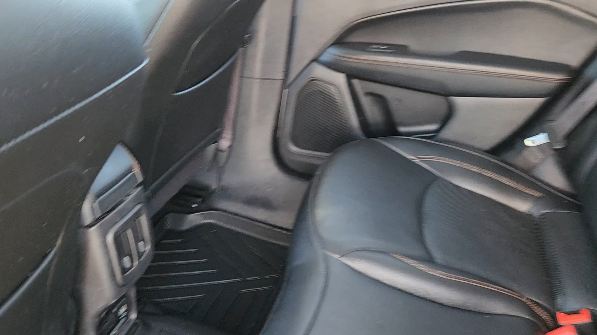 Used 2019 Jeep Compass Limited image 14