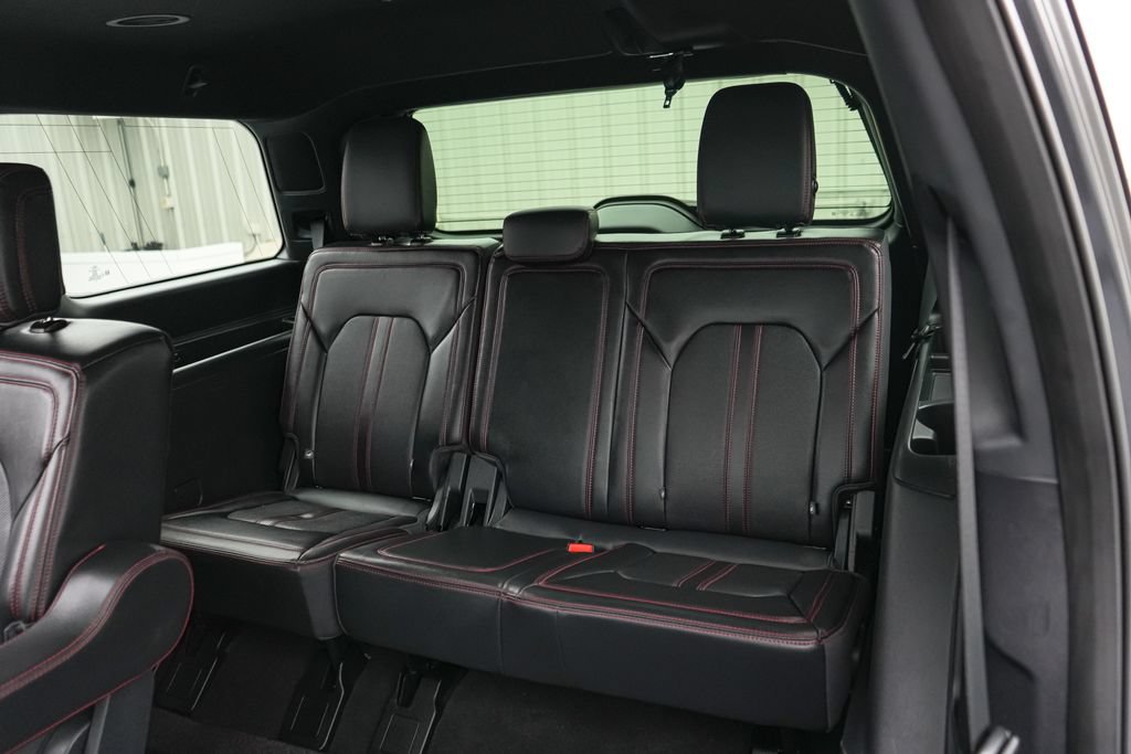 Certified 2024 Ford Expedition Limited AWD/4WD image 24