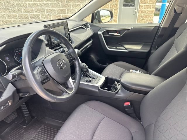 Used 2022 Toyota RAV4 XLE w/ Convenience Package AWD/4WD image 18