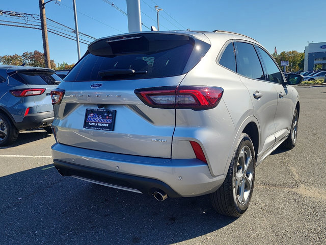 Certified 2023 Ford Escape ST-Line w/ Tech Pack #1 image 4