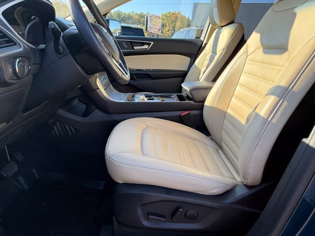 Certified 2020 Ford Edge SEL w/ Convenience Package AWD/4WD image 18