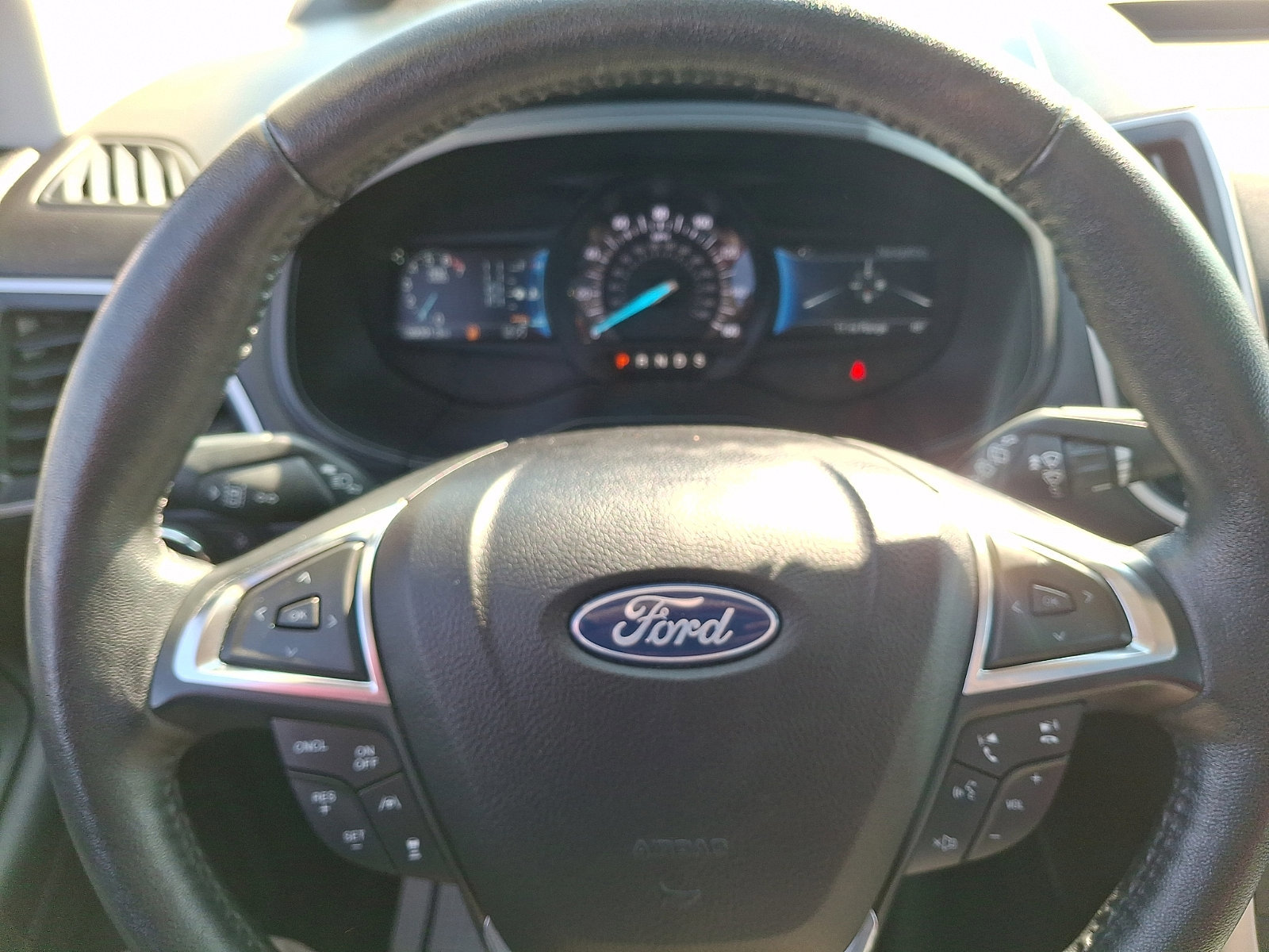 Certified 2022 Ford Edge SEL w/ Convenience Package image 20