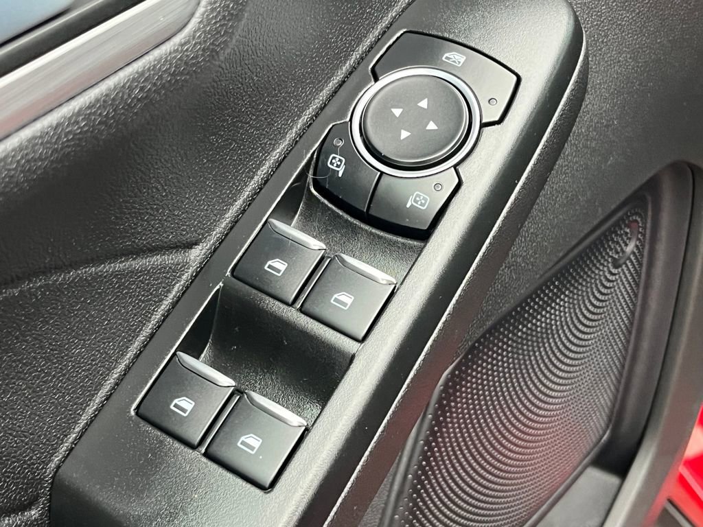 Certified 2023 Ford Escape Platinum image 16