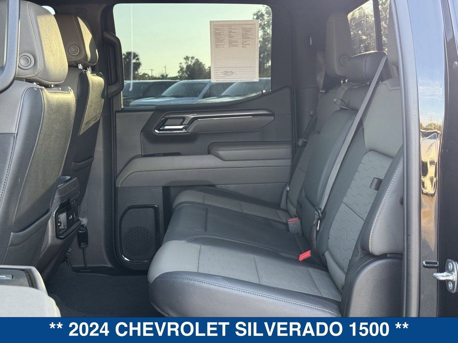 Used 2024 Chevrolet Silverado 1500 ZR2 w/ Technology Package image 15