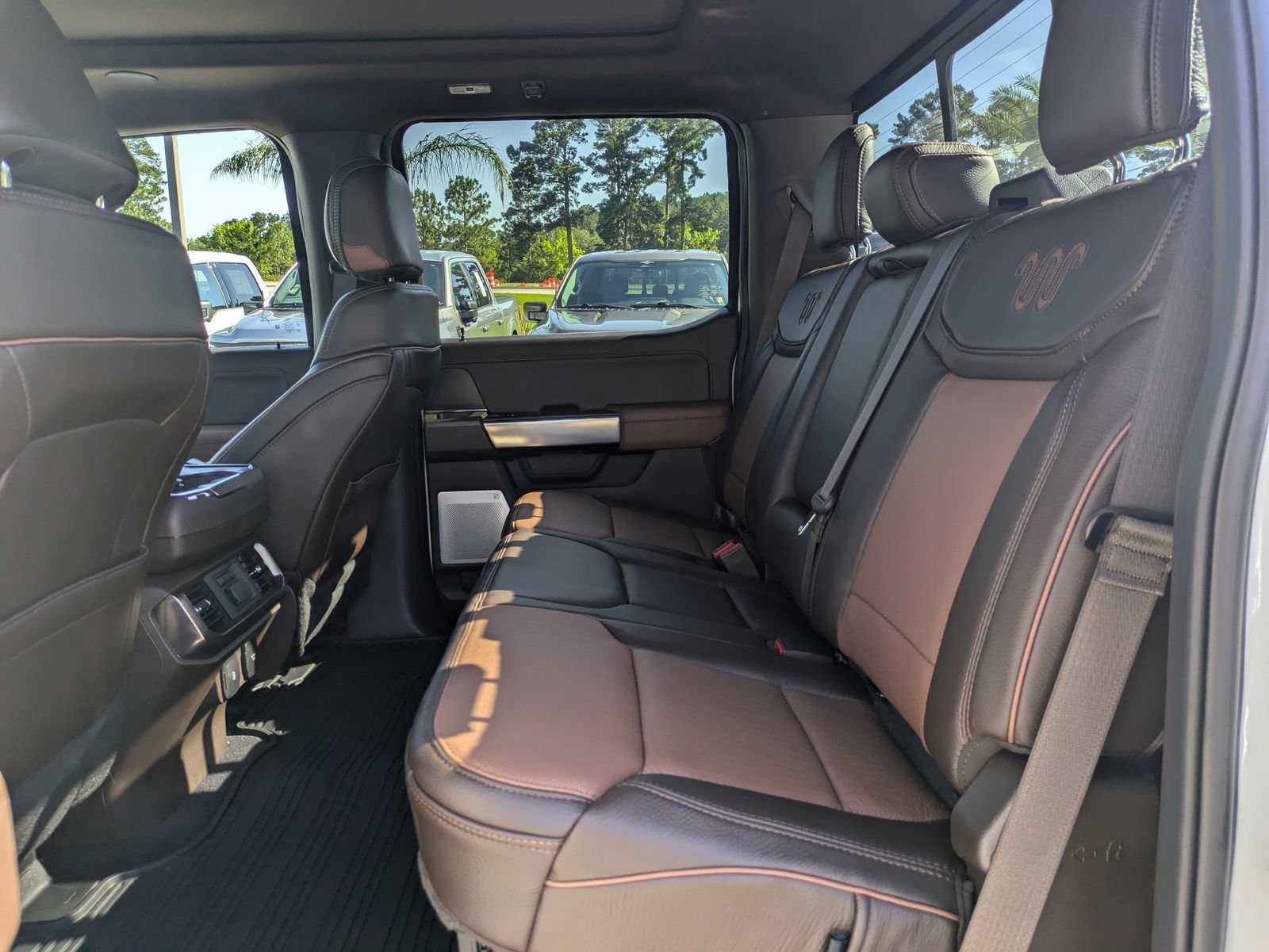 Certified 2025 Ford F150 King Ranch w/ FX4 Off-Road Package AWD/4WD image 8