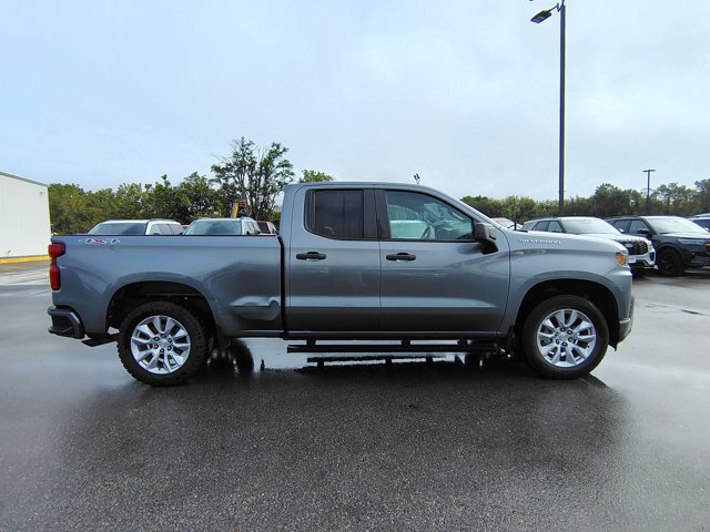 Used 2021 Chevrolet Silverado 1500 Custom AWD/4WD image 6