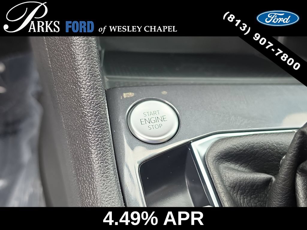 Used 2024 Volkswagen Tiguan SE w/ Panoramic Sunroof Package FWD image 27