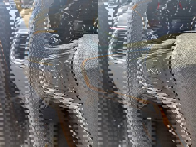 Used 2022 Chevrolet Equinox LT image 16