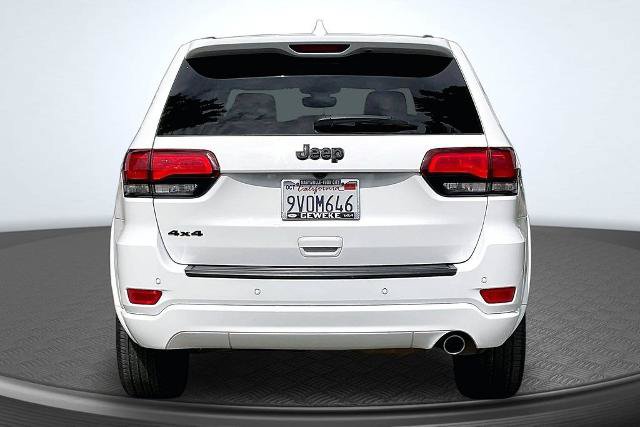 Used 2020 Jeep Grand Cherokee Altitude AWD/4WD image 4