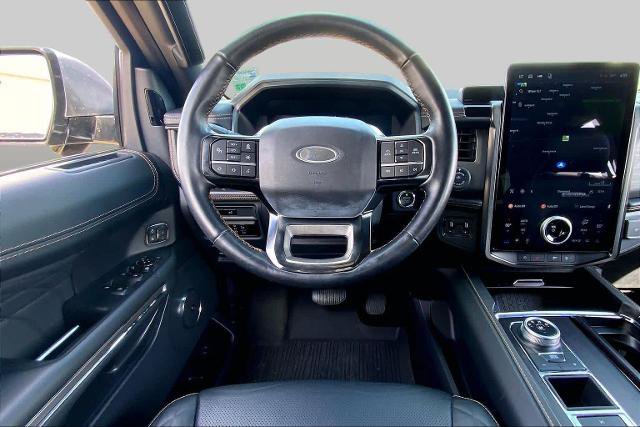 Certified 2023 Ford Expedition Platinum RWD image 6
