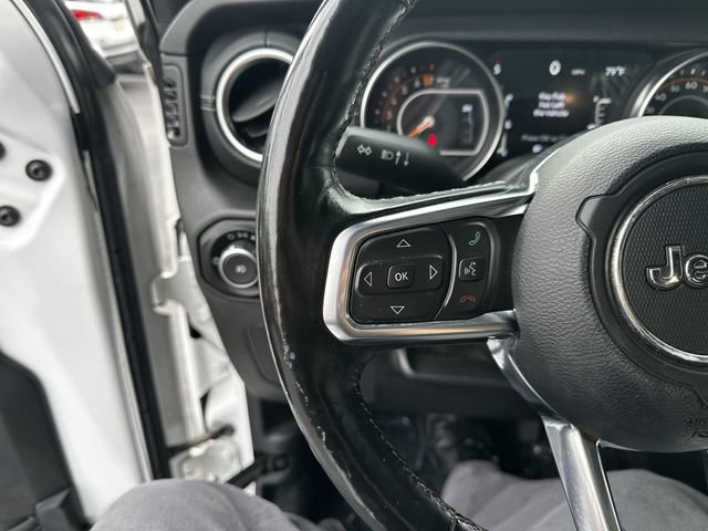 Used 2020 Jeep Wrangler Unlimited Sahara w/ Dual Top Group AWD/4WD image 26