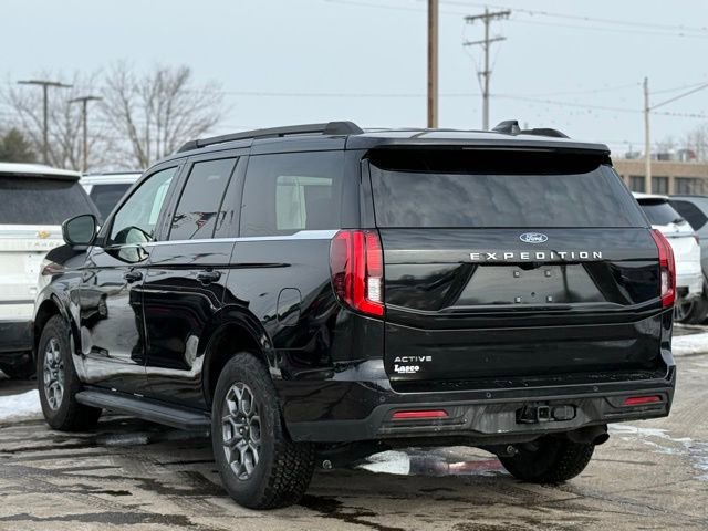 Certified 2025 Ford Expedition Active image 42