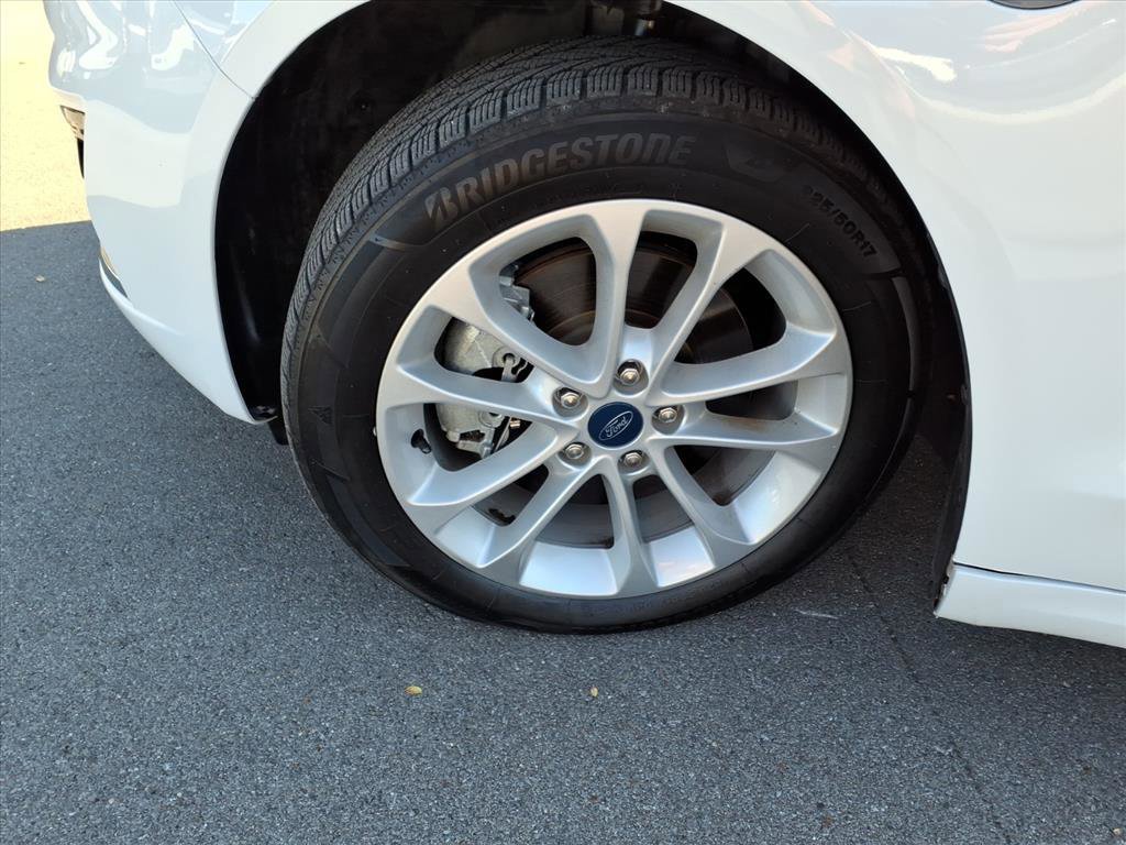 Certified 2019 Ford Fusion Energi Titanium image 9