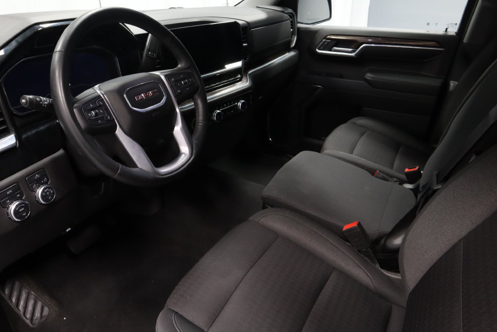 Used 2023 GMC Sierra 1500 Elevation AWD/4WD image 22